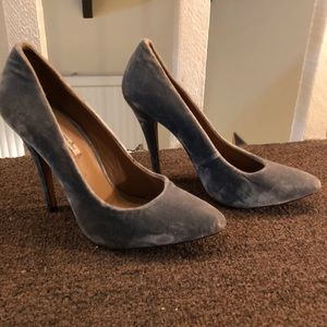 Blue Velvet Kathryn Amberleigh pumps